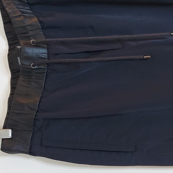 Vince Jogger Style Pants with Faux Leather Waist and Zippered Ankles Size S - Picture 3 of 8